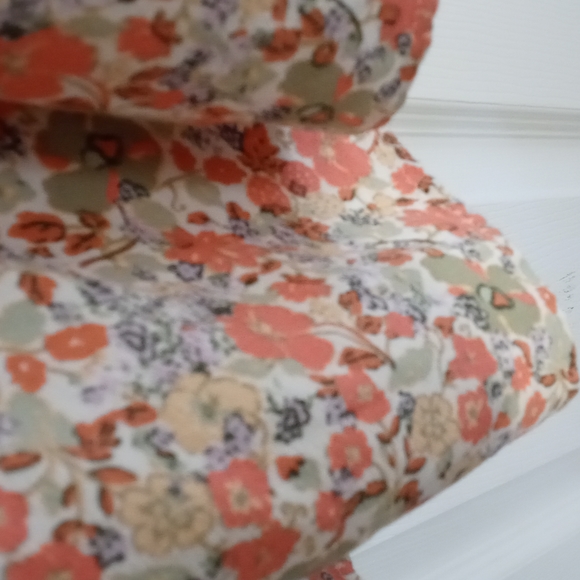 Plus Size 4X - Picture 3 of 3